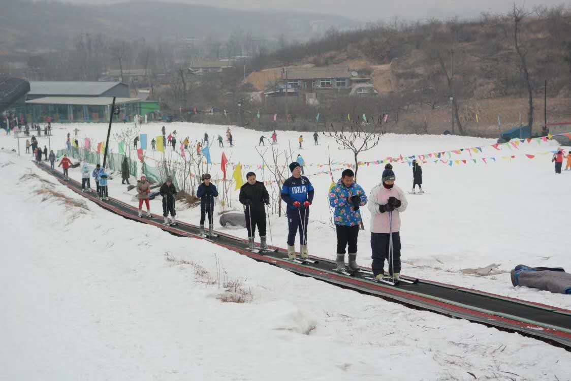 安波猎户滑雪