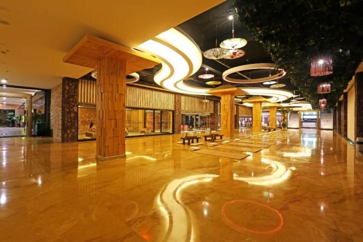 将军石温泉酒店